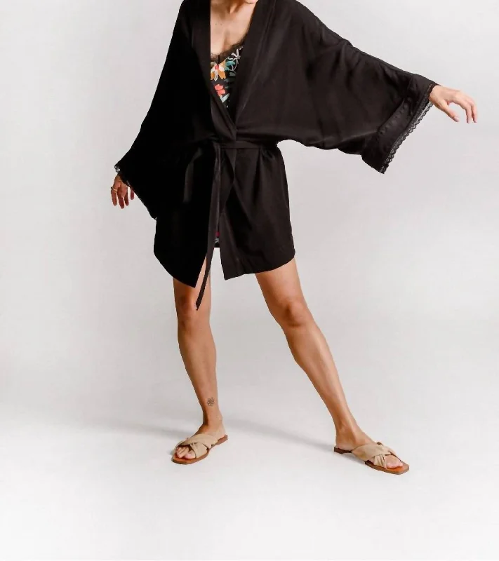 Kimono Robe In Black